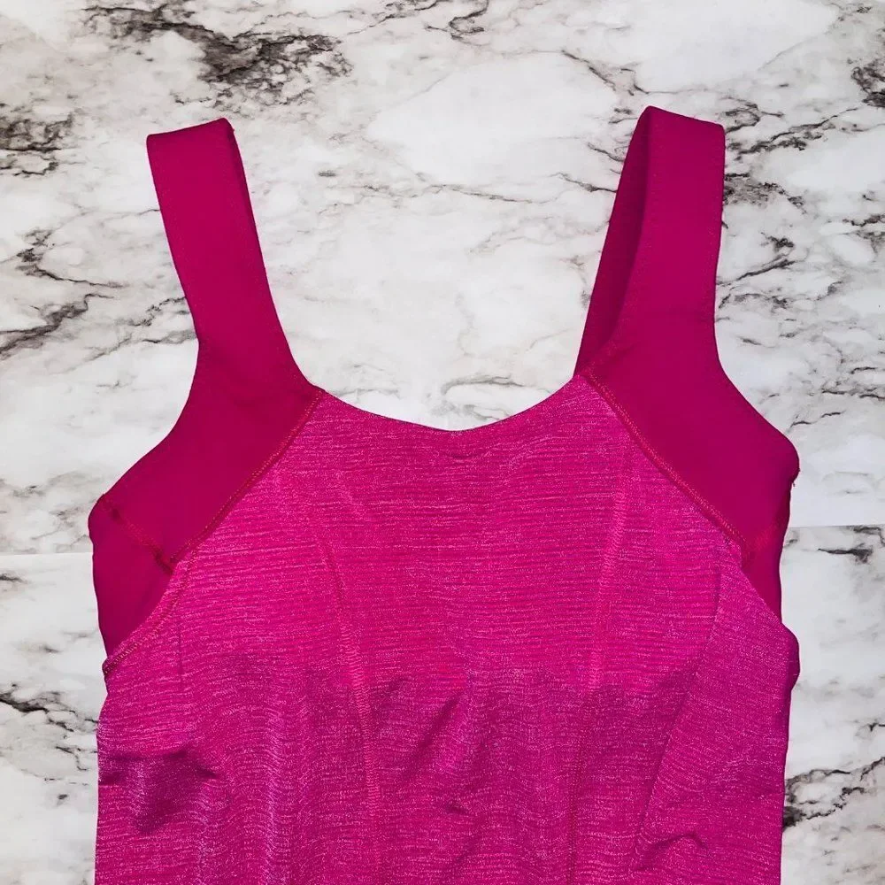 Lululemon Tank Top w/ Built in Sports Bra Mauve Pink Women 8 Active Athleisure